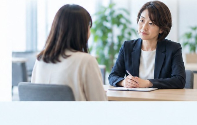 社員の話を聞く社外相談員